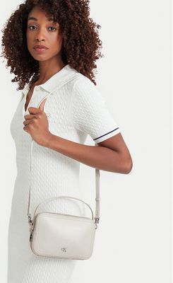 Listonoszka Calvin Klein ze sklepu: MODIVO w kategorii: Listonoszki - zdjęcie WP-EBWP-BKLVO-LN0_0000306185333