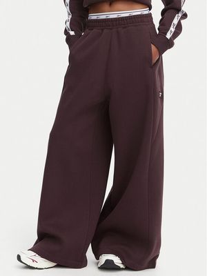 Reebok - Spodnie damskie jesienne ze sklepu: MODIVO w kategorii: Spodnie damskie - zdjęcie WP-EBWP-BKLVO-LN0_0000306188464