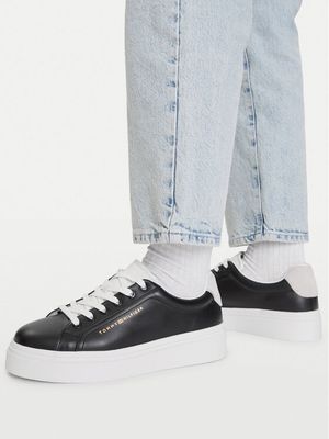 Buty sportowe damskie na wiosnę Tommy Hilfiger ze sklepu: MODIVO w kategorii: Buty sportowe damskie - zdjęcie WP-EBWP-BKLVO-LN0_0000306194571