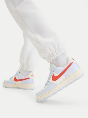 Buty sportowe damskie wiosenne Nike ze sklepu: MODIVO w kategorii: Buty sportowe damskie - zdjęcie WP-EBWP-BKLVO-LN0_0000306199064