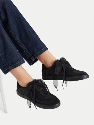 Buty sportowe damskie Calvin Klein ze sklepu: MODIVO w kategorii: Buty sportowe damskie - zdjęcie WP-EBWP-BKLVO-LN0_0000306237896