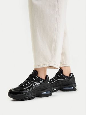 Nike - Buty sportowe damskie na wiosnę ze sklepu: MODIVO w kategorii: Buty sportowe damskie - zdjęcie WP-EBWP-BKLVO-LN0_0000306238855