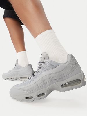 Buty sportowe męskie wiosenne Nike ze sklepu: MODIVO w kategorii: Buty sportowe męskie - zdjęcie WP-EBWP-BKLVO-LN0_0000306238886