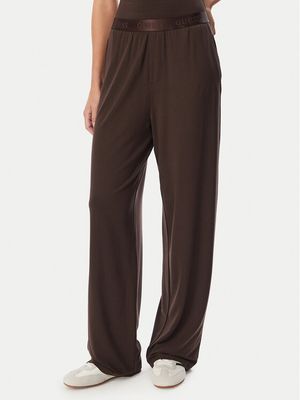 Spodnie damskie casual Guess ze sklepu: MODIVO w kategorii: Spodnie damskie - zdjęcie WP-EBWP-BKLVO-LN0_0000306247963
