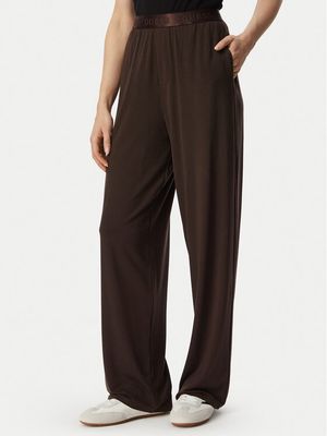 Spodnie damskie casual Guess ze sklepu: MODIVO w kategorii: Spodnie damskie - zdjęcie WP-EBWP-BKLVO-LN0_0000306247963