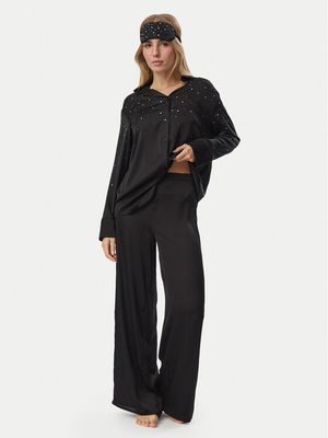 Piżama casual Guess ze sklepu: MODIVO w kategorii: Piżamy damskie - zdjęcie WP-EBWP-BKLVO-LN0_0000306248748