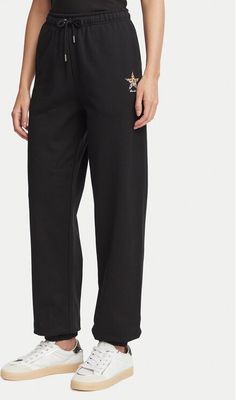 Spodnie damskie jesienne Guess Jeans ze sklepu: MODIVO w kategorii: Spodnie damskie - zdjęcie WP-EBWP-BKLVO-LN0_0000306252264