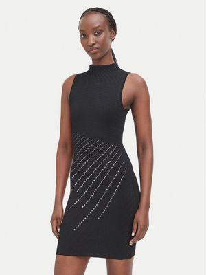 Sukienka casual dopasowana Guess ze sklepu: MODIVO w kategorii: Sukienki - zdjęcie WP-EBWP-BKLVO-LN0_0000306253148