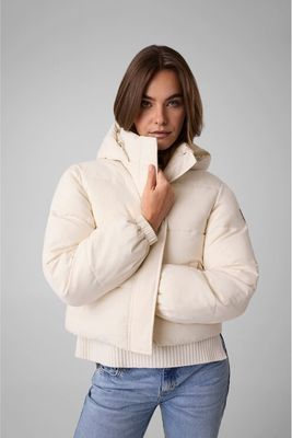 Kurtka damska casual jesienna Guess ze sklepu: MODIVO w kategorii: Kurtki damskie - zdjęcie WP-EBWP-BKLVO-LN0_0000306253834
