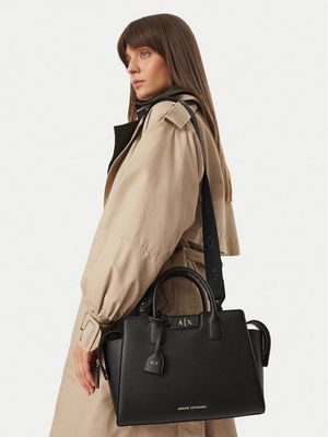 Kuferek elegancki Armani Exchange ze sklepu: MODIVO w kategorii: Kuferki - zdjęcie WP-EBWP-BKLVO-LN0_0000306259485