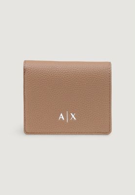 Portfel damski Armani Exchange ze sklepu: MODIVO w kategorii: Portfele damskie - zdjęcie WP-EBWP-BKLVO-LN0_0000306259867
