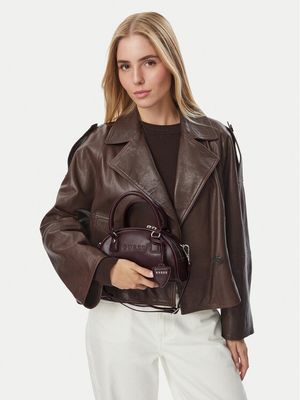 Kuferek elegancki Guess ze sklepu: MODIVO w kategorii: Kuferki - zdjęcie WP-EBWP-BKLVO-LN0_0000306268586