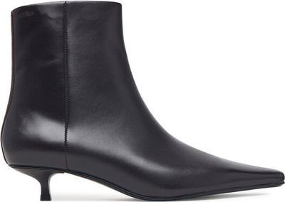 Botki jesienne Calvin Klein ze sklepu: MODIVO w kategorii: Botki - zdjęcie WP-EBWP-BKLVO-LN0_0000306288270