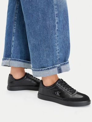 Buty sportowe damskie wiosenne Calvin Klein ze sklepu: MODIVO w kategorii: Buty sportowe damskie - zdjęcie WP-EBWP-BKLVO-LN0_0000306288959