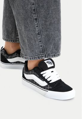 Trampki damskie na wiosnę Vans ze sklepu: MODIVO w kategorii: Trampki damskie - zdjęcie WP-EBWP-BKLVO-LN0_0000306393707