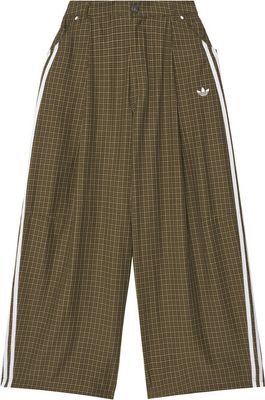 Spodnie damskie sportowe adidas ze sklepu: MODIVO w kategorii: Spodnie damskie - zdjęcie WP-EBWP-BKLVO-LN0_0000306432598
