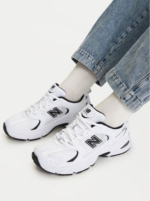 Buty sportowe damskie wiosenne New Balance ze sklepu: MODIVO w kategorii: Buty sportowe damskie - zdjęcie WP-EBWP-BKLVO-LN0_2230093151220