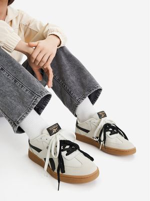 Buty sportowe damskie wiosenne Reebok ze sklepu: MODIVO w kategorii: Buty sportowe damskie - zdjęcie WP-EBWP-BKLVO-LN0_5903419849916