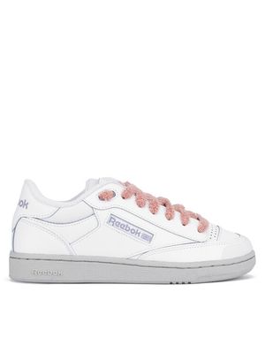 Buty sportowe damskie wiosenne Reebok ze sklepu: MODIVO w kategorii: Buty sportowe damskie - zdjęcie WP-EBWP-BKLVO-LN0_5905588710547