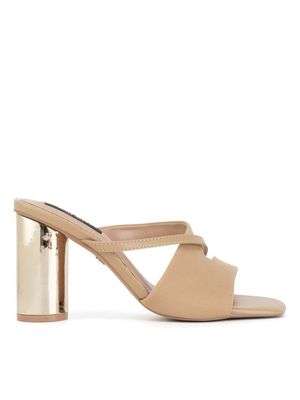 Klapki damskie na lato Nine West ze sklepu: MODIVO w kategorii: Klapki damskie - zdjęcie WP-EBWP-BKLVO-LN0_5906751068281