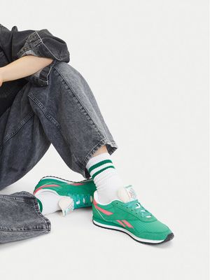 Buty sportowe damskie na wiosnę Reebok ze sklepu: MODIVO w kategorii: Buty sportowe damskie - zdjęcie WP-EBWP-BKLVO-LN0_5906751187203