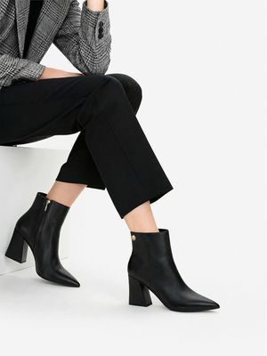 Botki na jesień Nine West ze sklepu: MODIVO w kategorii: Botki - zdjęcie WP-EBWP-BKLVO-LN0_5906751394267