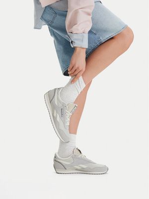 Buty sportowe damskie na wiosnę Reebok ze sklepu: MODIVO w kategorii: Buty sportowe damskie - zdjęcie WP-EBWP-BKLVO-LN0_5906751492444