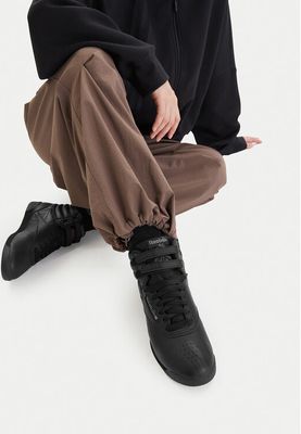 Buty sportowe damskie na wiosnę Reebok ze sklepu: MODIVO w kategorii: Buty sportowe damskie - zdjęcie WP-EBWP-BKLVO-LN0_5906751565667