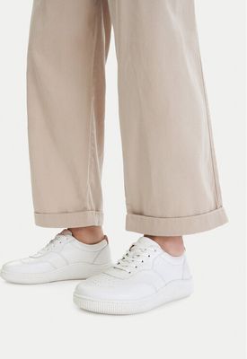 Buty sportowe damskie wiosenne Lasocki ze sklepu: MODIVO w kategorii: Buty sportowe damskie - zdjęcie WP-EBWP-BKLVO-LN0_5906751654057