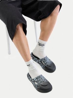 Klapki męskie na lato Reebok ze sklepu: MODIVO w kategorii: Klapki męskie - zdjęcie WP-EBWP-BKLVO-LN0_5906751661567