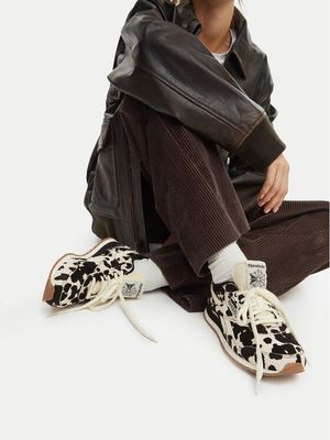 Buty sportowe damskie Reebok ze sklepu: MODIVO w kategorii: Buty sportowe damskie - zdjęcie WP-EBWP-BKLVO-LN0_5906751662632