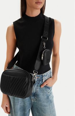 Listonoszka elegancka Guess Jeans ze sklepu: MODIVO w kategorii: Listonoszki - zdjęcie WP-EBWP-BKLVO-LN0_5906751751763