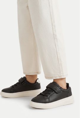 Buty sportowe dziecięce na wiosnę Guess ze sklepu: MODIVO w kategorii: Buty sportowe dziecięce - zdjęcie WP-EBWP-BKLVO-LN0_5906751755235