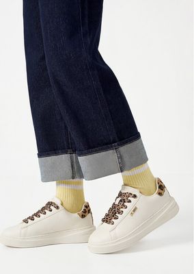 Buty sportowe dziecięce na wiosnę Guess ze sklepu: MODIVO w kategorii: Buty sportowe dziecięce - zdjęcie WP-EBWP-BKLVO-LN0_5906751887332
