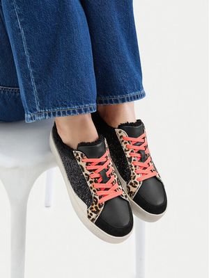 Buty sportowe damskie wiosenne EVA MINGE ze sklepu: MODIVO w kategorii: Buty sportowe damskie - zdjęcie WP-EBWP-BKLVO-LN0_5907964042310