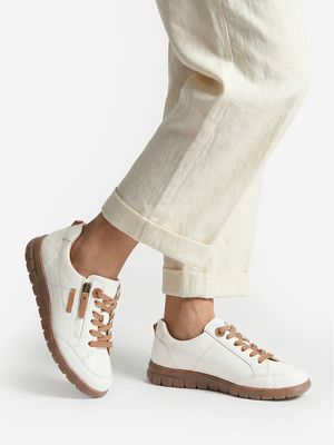 Buty sportowe damskie na wiosnę Go Soft ze sklepu: MODIVO w kategorii: Buty sportowe damskie - zdjęcie WP-EBWP-BKLVO-LN0_5907964239543