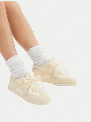 Buty sportowe damskie na wiosnę Reebok ze sklepu: MODIVO w kategorii: Buty sportowe damskie - zdjęcie WP-EBWP-BKLVO-LN0_5907964247050