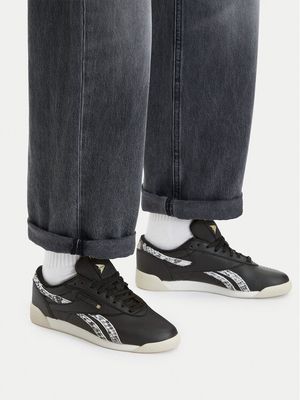 Buty sportowe damskie na wiosnę Reebok ze sklepu: MODIVO w kategorii: Buty sportowe damskie - zdjęcie WP-EBWP-BKLVO-LN0_5907964343646