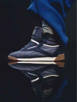 Buty sportowe damskie jesienne Reebok ze sklepu: MODIVO w kategorii: Buty sportowe damskie - zdjęcie WP-EBWP-BKLVO-LN0_5907964343745