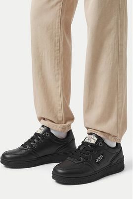 Buty sportowe damskie Guess Jeans ze sklepu: MODIVO w kategorii: Buty sportowe damskie - zdjęcie WP-EBWP-BKLVO-LN0_5907964527084