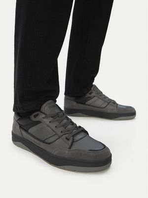 Buty sportowe męskie na wiosnę Guess Jeans ze sklepu: MODIVO w kategorii: Buty sportowe męskie - zdjęcie WP-EBWP-BKLVO-LN0_5907964536536