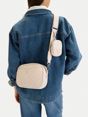 Listonoszka elegancka Guess Jeans ze sklepu: MODIVO w kategorii: Listonoszki - zdjęcie WP-EBWP-BKLVO-LN0_5907964541387