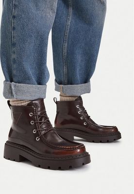Botki jesienne Guess Jeans ze sklepu: MODIVO w kategorii: Botki - zdjęcie WP-EBWP-BKLVO-LN0_5907964556947