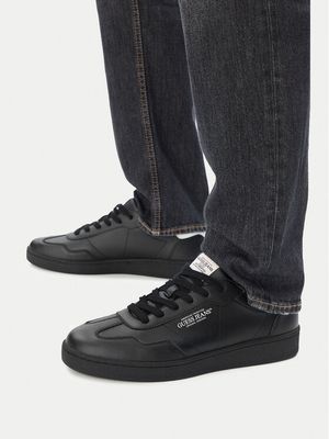 Buty sportowe męskie na wiosnę Guess Jeans ze sklepu: MODIVO w kategorii: Buty sportowe męskie - zdjęcie WP-EBWP-BKLVO-LN0_5907964589464