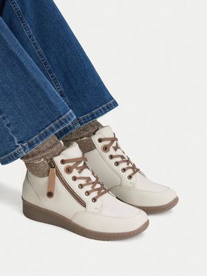 Botki jesienne Go Soft ze sklepu: MODIVO w kategorii: Botki - zdjęcie WP-EBWP-BKLVO-LN0_5907964590613