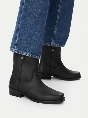 Guess Jeans - Botki na jesień ze sklepu: MODIVO w kategorii: Botki - zdjęcie WP-EBWP-BKLVO-LN0_5907964649298