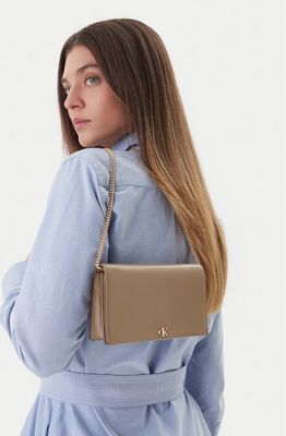 Listonoszka elegancka Calvin Klein ze sklepu: MODIVO w kategorii: Listonoszki - zdjęcie WP-EBWP-BKLVO-LN0_8721223887828