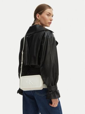 Listonoszka elegancka Calvin Klein ze sklepu: MODIVO w kategorii: Listonoszki - zdjęcie WP-EBWP-BKLVO-LN0_8721223894390
