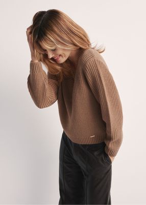 Sweter damski casual OCHNIK ze sklepu: Ochnik w kategorii: Swetry damskie - zdjęcie WP-QOOCUI3LLD-TNA-7Z8_24830